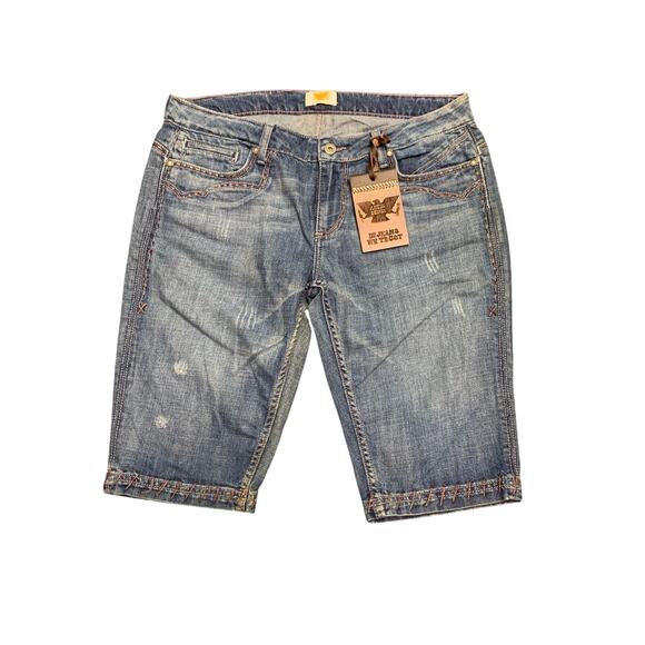 Antik Denim DIstressed Longer Length Shorts Womens size 32 NWT - Picture 2 of 8